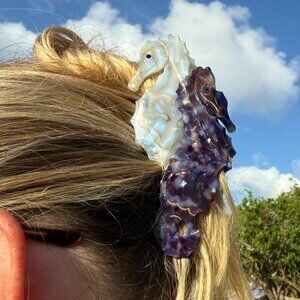 NWT Seahorse Hair Claw Clip